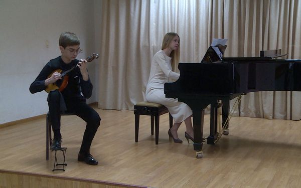 Воспитанники Брянской школы искусств №1 приехали со Всероссийского конкурса с призами