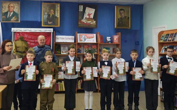 Конкурс юных чтецов: «Есть такая профессия – Родину защищать»