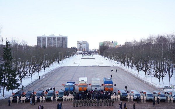 Добровольческому отряду БАРС-Брянск в канун Дня защитника Отечества вручили технику