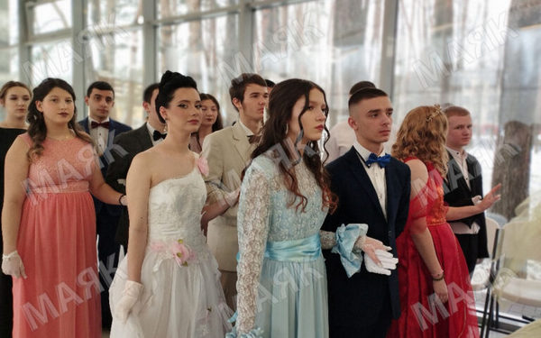 В Новозыбкове прошёл ежегодный Сретенский бал