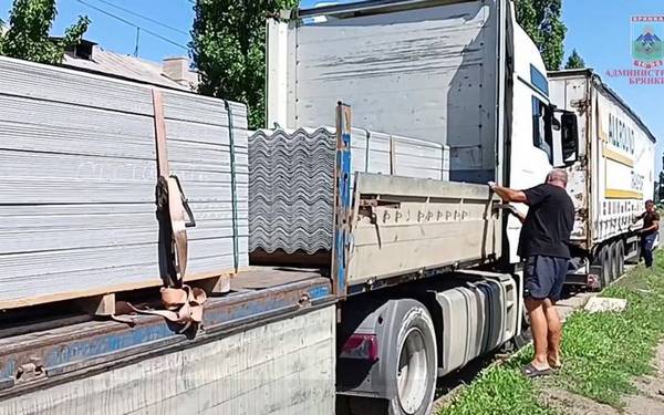 Брянщина отправила 6000 тонн гумпомощи в новые регионы