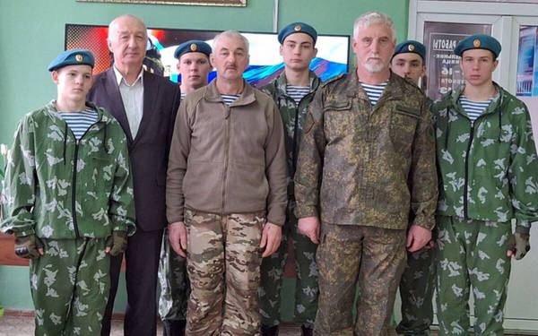 Участник спецоперации встретился со студентами Брянского аграрного техникума