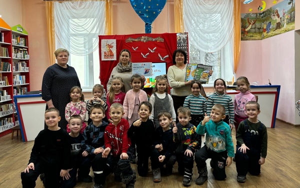 В Почепской центральной детской библиотеке прошла акция «Дарите книги с любовью»