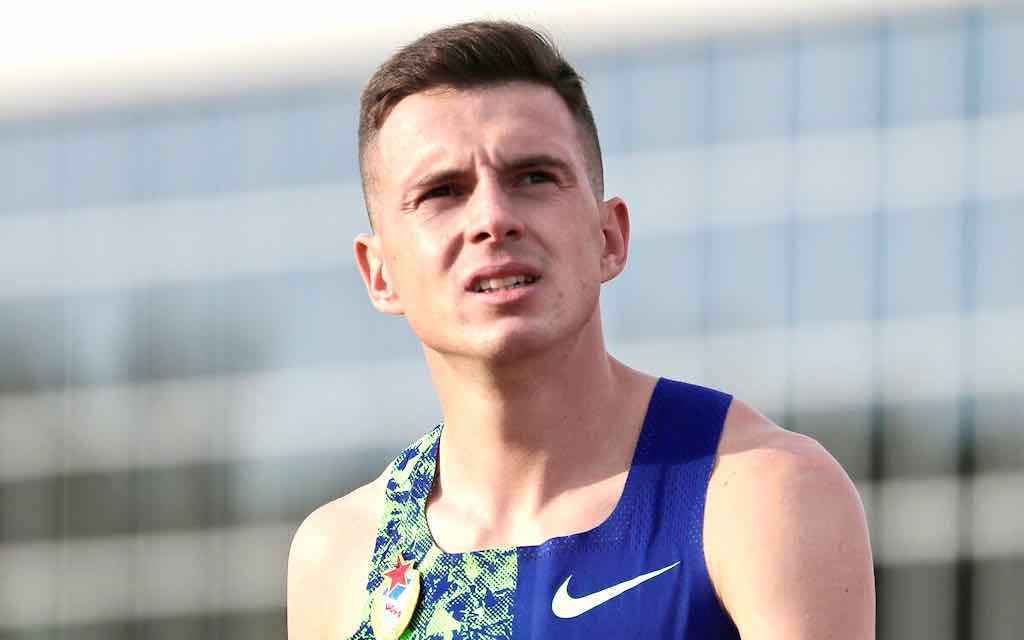 Брянский легкоатлет Илья Иванюк завоевал бронзу «Русской зимы»