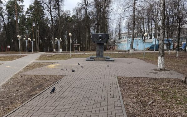 В Брянске обновят 56 воинских мемориалов