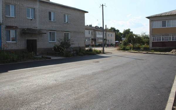 На благоустройство дворовых территорий в Суземке направят 4,4 млн рублей