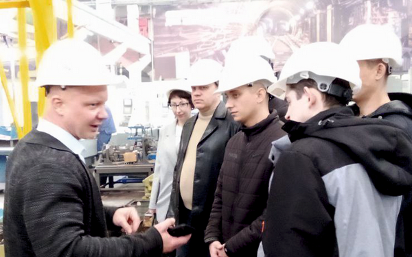 Фонд «Защитники Отечества» организует встречи ветеранов СВО и работодателей