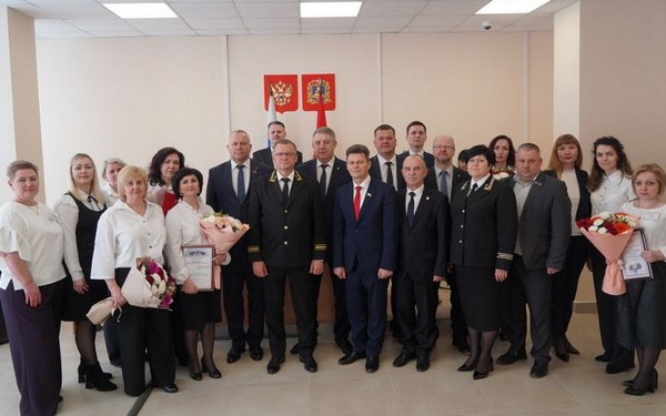 В Новозыбкове после капремонта открылось здание мировых судебных участков