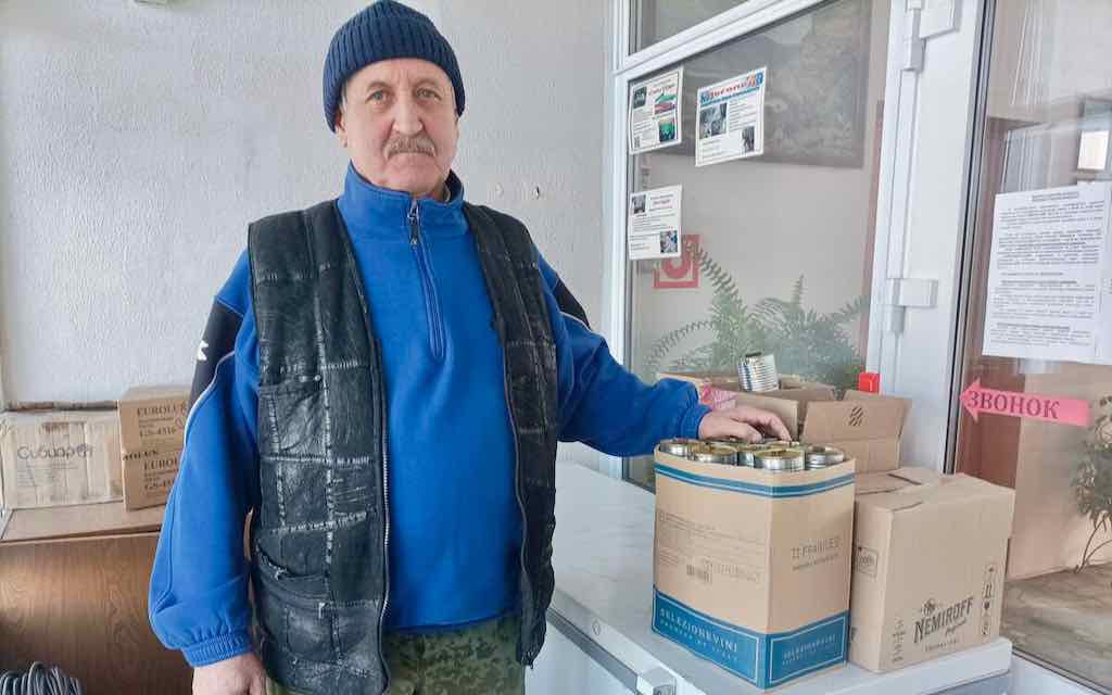 Климовский мастер три года обеспечивает фронт окопными свечами