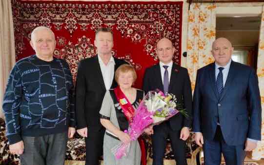 Двум ветеранам Великой Отечественной войны города Трубчевска присвоили звание почётных граждан