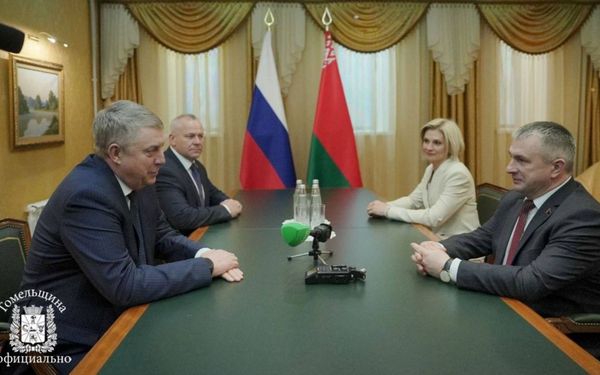 Александр Богомаз провёл встречу с председателем Гомельского облисполкома Крупко