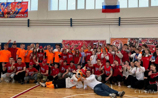 Знаменитая биатлонистка Ольга Зайцева провела тренировку для молодёжных активистов Брянщины