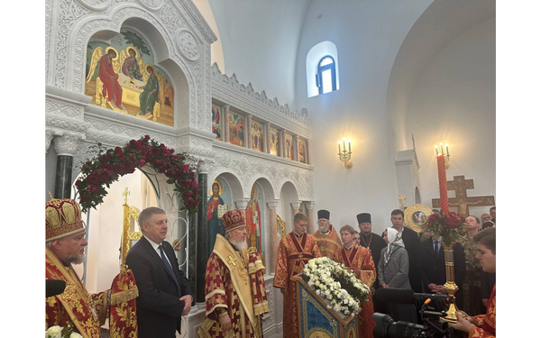 В селе Меленск освятили храм, построенный на пожертвования семьи Губернатора  Брянской области