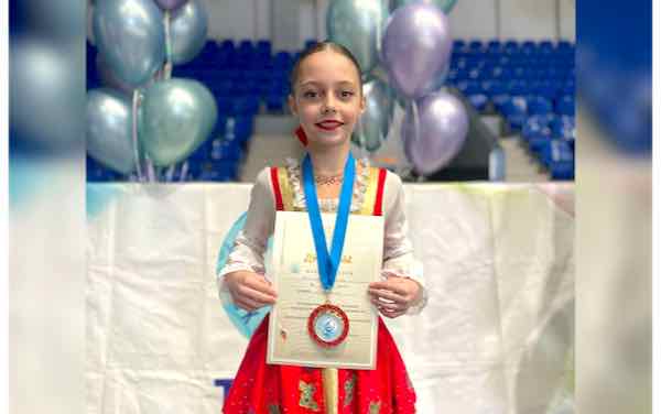 Брянская фигуристка Ангелина Чижикова победила на всероссийских соревнованиях