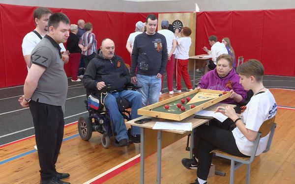 В Брянске прошёл инклюзивный фестиваль «СВОИ на спорте»