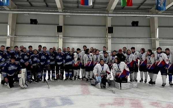 Хоккейный клуб «Брянск» выиграл Кубок Губернатора Брянской области