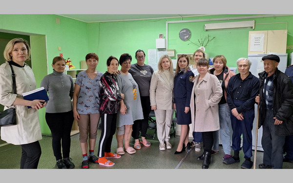 В Брянске продолжаются посещения пунктов пребывания жителей Донбасса, Украины и Курщины