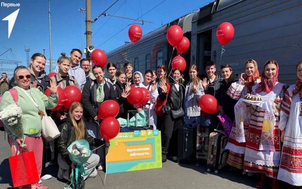 Брянская делегация приняла участие в фестивале «Российская школьная весна»