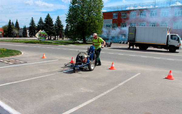 Почти 0,7 млн рублей выделили на дорожную разметку в Суземке