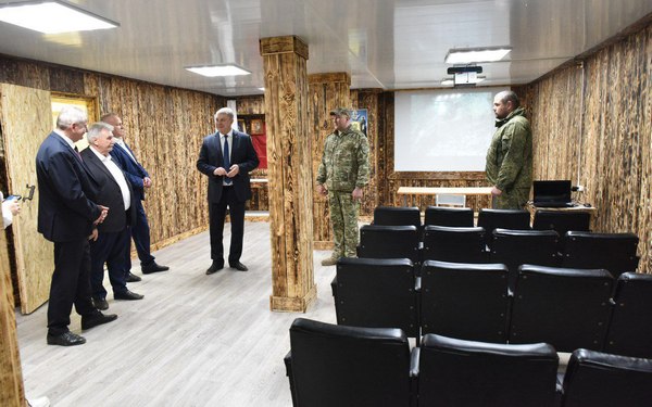 Губернатор Александр Богомаз побывал в приграничье