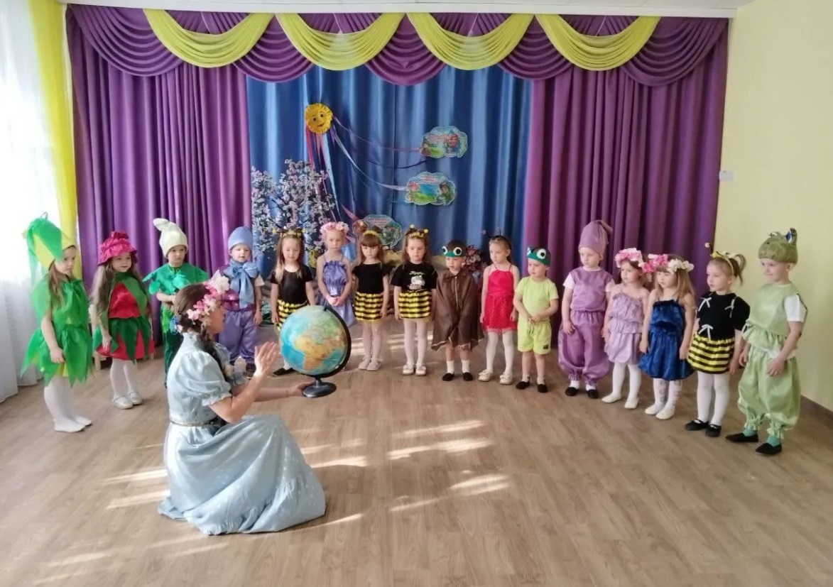 В Брянской области юные брянцы отмечают Всероссийский день эколят