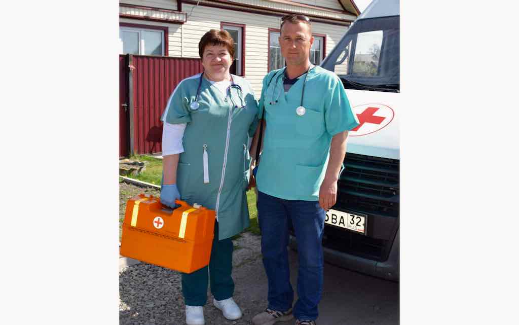 Два фельдшера Чуровичской врачебной амбулатории Климовской районной больницы 25 лет стоят на страже здоровья