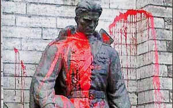 Брянские правоохранители предупредили о наказании за вандализм на военных мемориалах