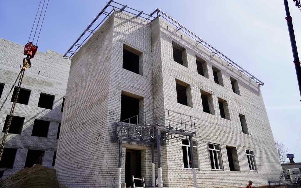 В Брянской области строятся две пристройки к школам за счет регионального бюджета