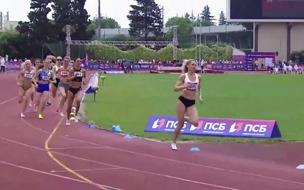 Легкоатлетка из Брянска Мария Прохорец поднялась на высшую ступень пьедестала на чемпионате России