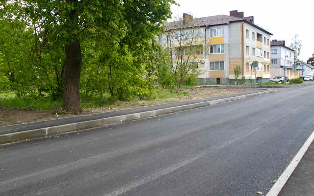 В Бежицком районе Брянска обновили участок улицы Кирова