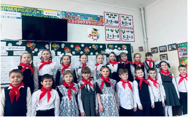 Брянские первоклассники завершили учебный год