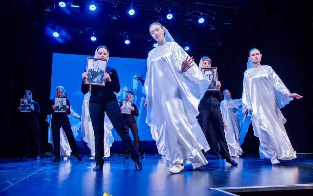 В Брянске педагоги дошкольных образовательных учреждений завершили фестиваль к 80-летию Победы