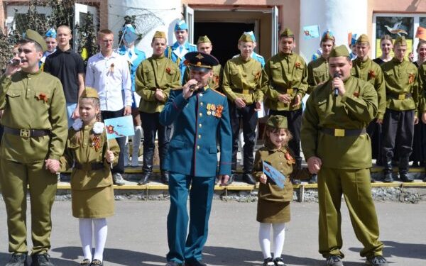 В Карачевском филиале ОГУ имени И.С. Тургенева прошёл концерт к 80-летию Великой Победы