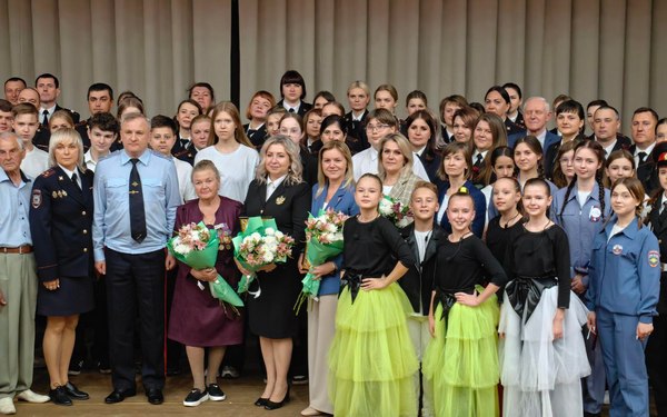 Инна Мухина поздравила сотрудников ПДН с 90-летием со дня образования службы в системе МВД