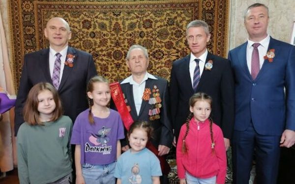 Почетного звания удостоен ветеран Великой Отечественной войны из Клинцов Брянской области