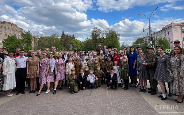 В Брянске «Вальс Победы» стал данью памяти героям Великой Отечественной войны