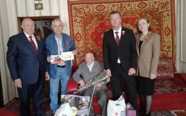 В День 80-летия Великой Победы трубчевские ветераны принимают поздравления