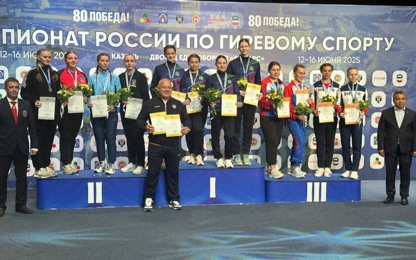 На чемпионате по гиревому спорту в Казани брянская спортсменка выиграла серебро