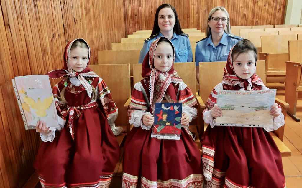 Работники службы судебных приставов проявили внимание к военнослужащим, находящимся на лечении в госпитале