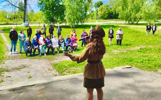 В Злынковском районе Брянской области работает автоклуб с организацией концертов ко Дню России