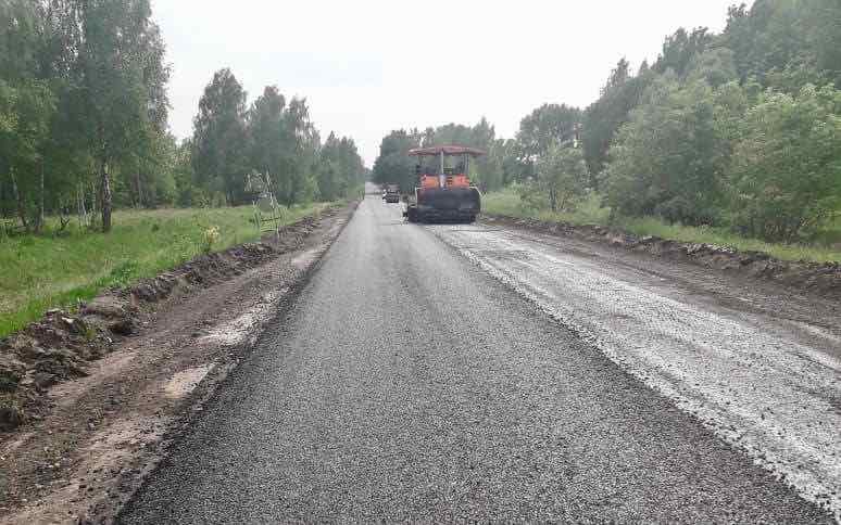 В Брянской области ведется капремонт отрезка трассы Комаричи-Севск