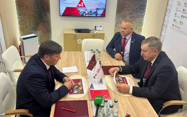 Брянский регион подписал соглашение о сотрудничестве с АО «Куриное царство»