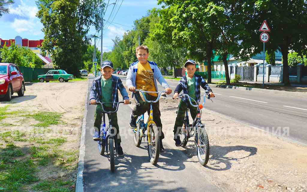Завершился капремонт улицы Ленинградской в Брянске