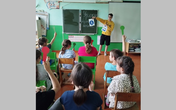 Школьники Брянщины не скучают на каникулах