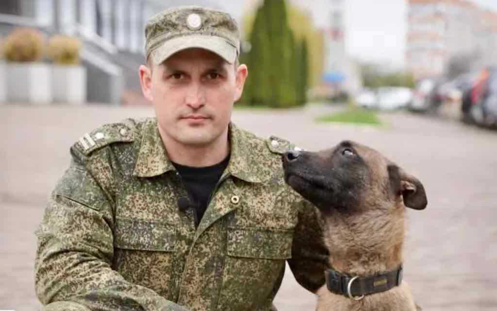 Кинолог Брянской таможни и его собака по кличке Магнат показали лучший результат на общероссийском конкурсе