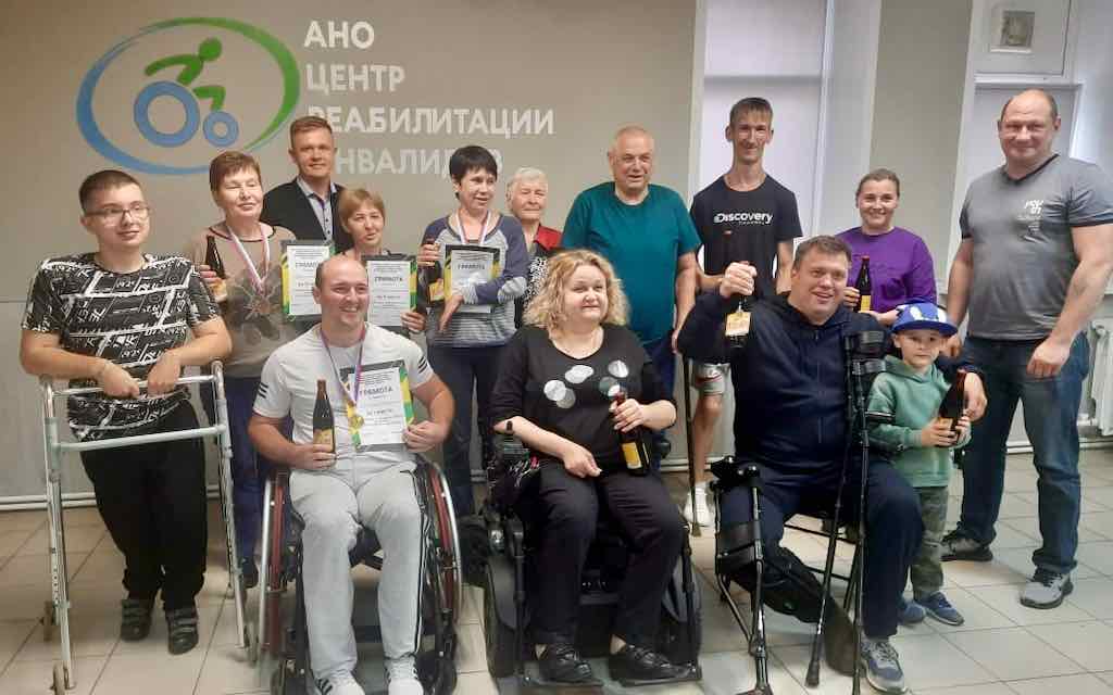 В Брянске люди с инвалидностью начали знакомиться с миром фиджитал-спорта