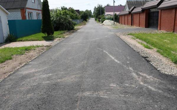 В Стародубе продолжаются дорожные работы