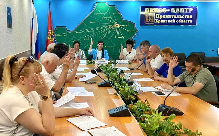 В Брянске состоялось очередное заседание региональной Избирательной комиссии