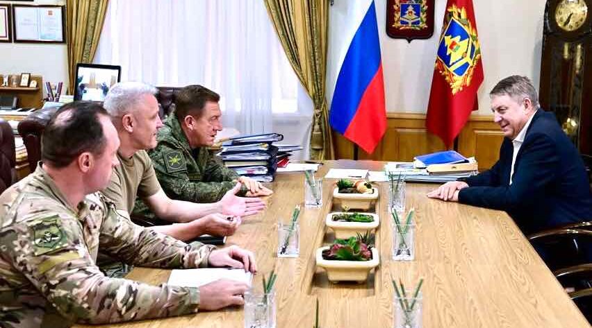 Глава Брянщины обсудил с замкомандующего «Севером» безопасность