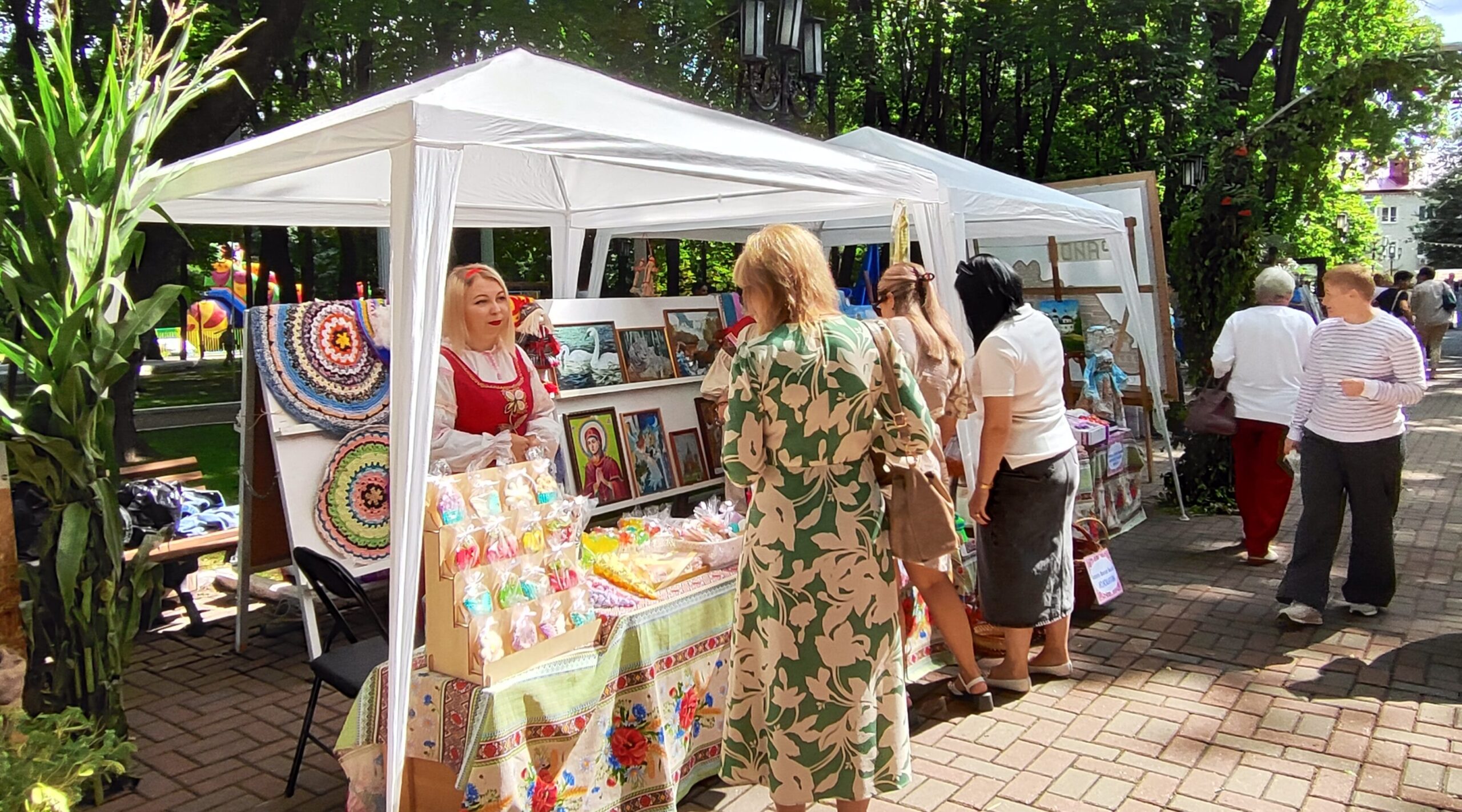 Брасовский и Почепский районы представили достижения на «Днях муниципалитетов»
